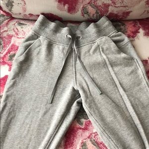 Lululemon joggers